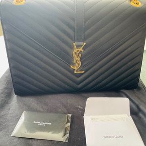 New ENVELOPE LARGE BAG IN MIX MATELASSÉ GRAIN DE POUDRE EMB